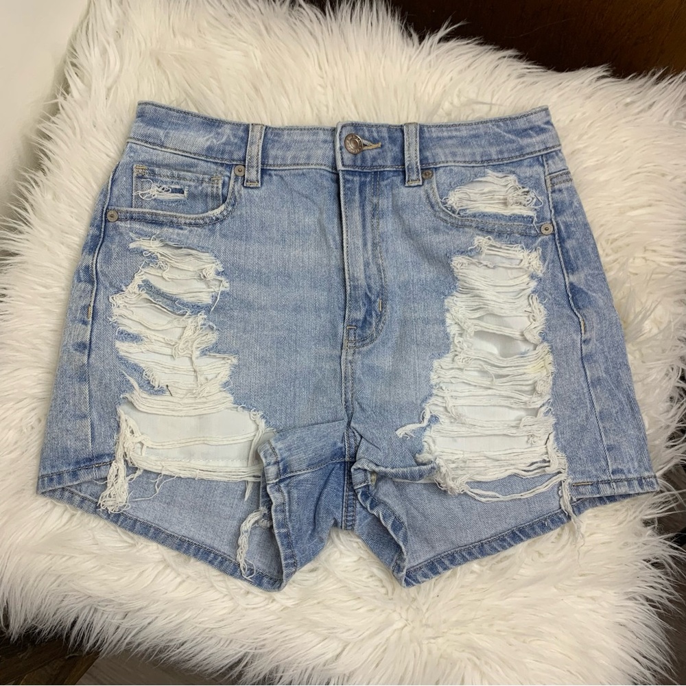 American Eagle Mom Short